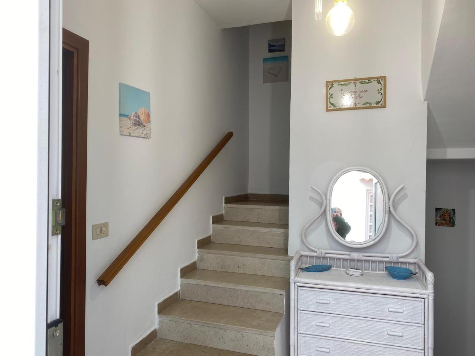 イスキア島 La Casa Rosa Di Giuliaヴィラ エクステリア 写真